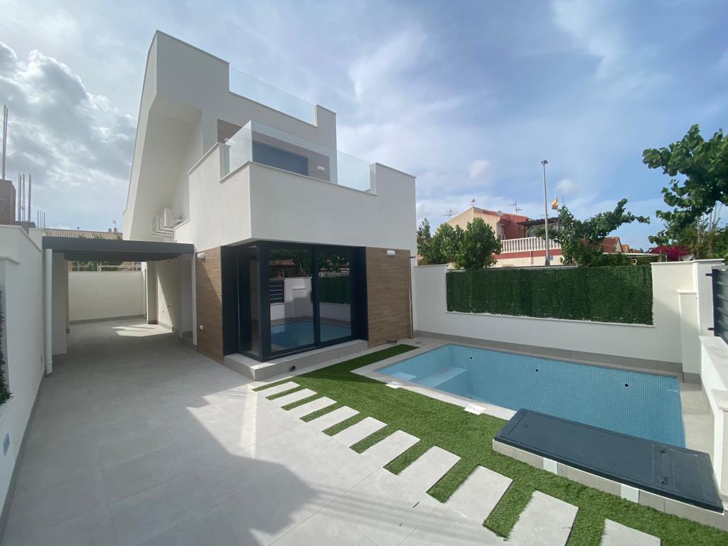 مكتب Property y Consulting في لوس ألكازارس، مورسيا