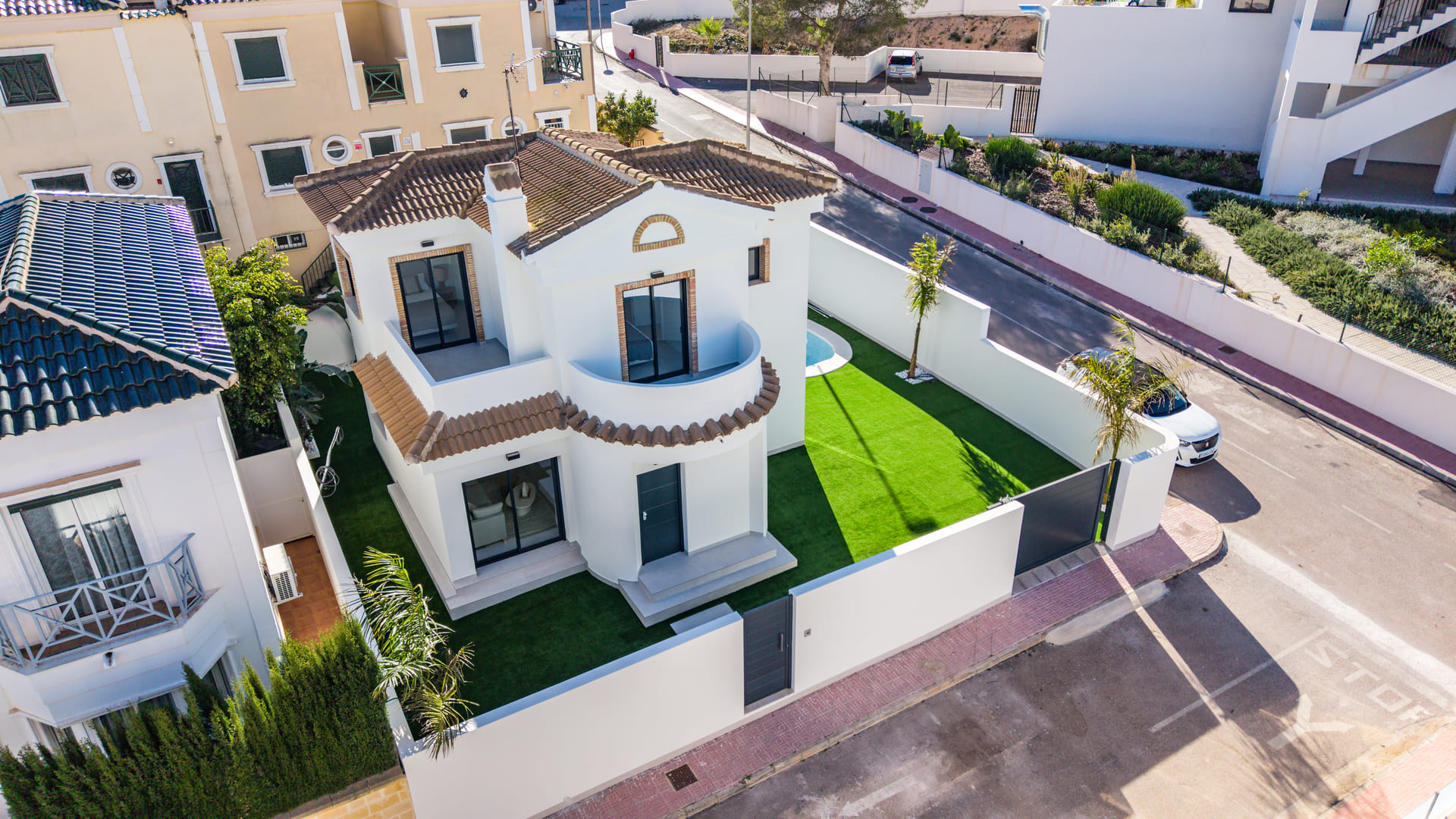 Binomium in Orihuela Costa, Alicante