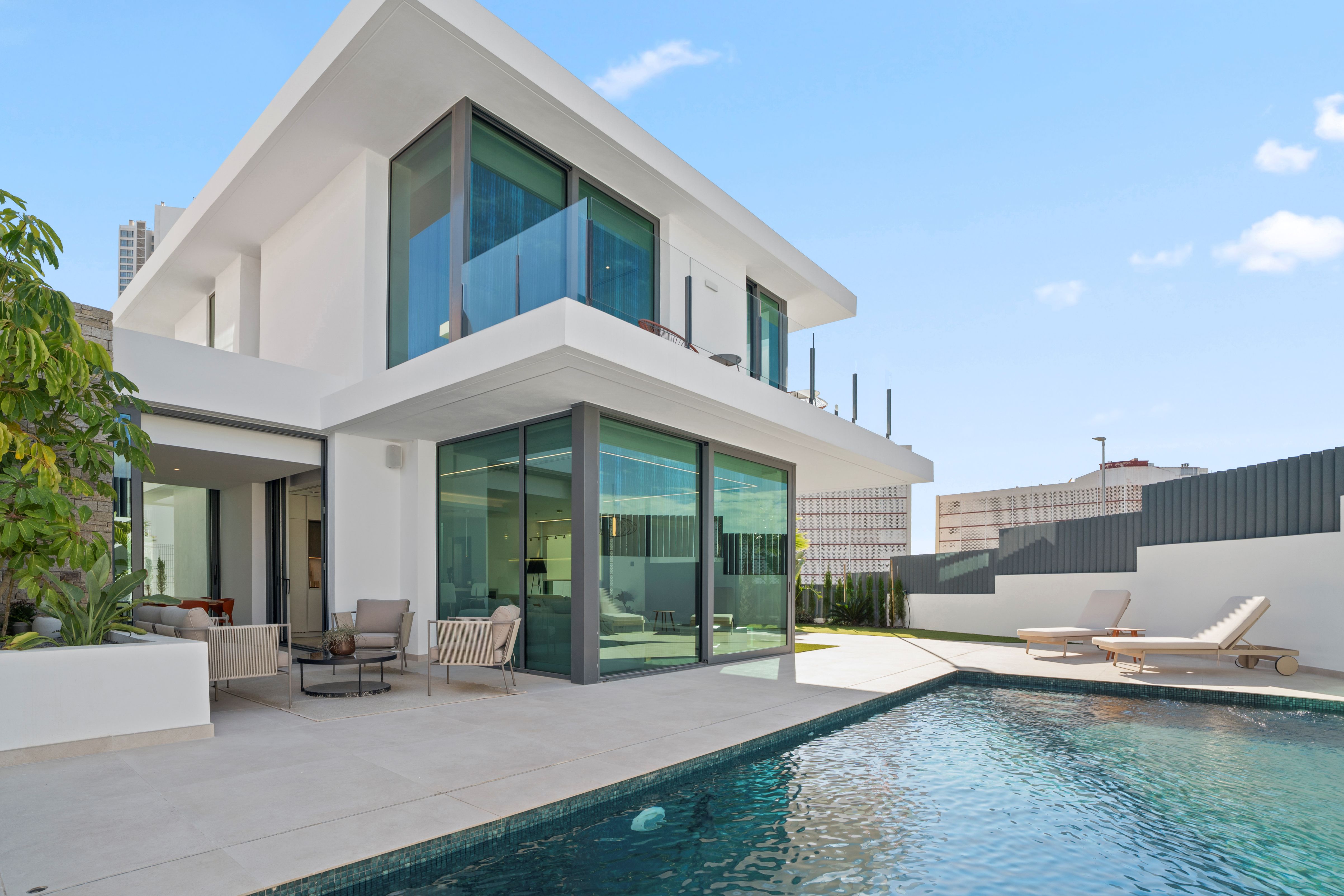 KEY ENTERPRISES DEVELOPMENTS, S.L in Benidorm, Alicante