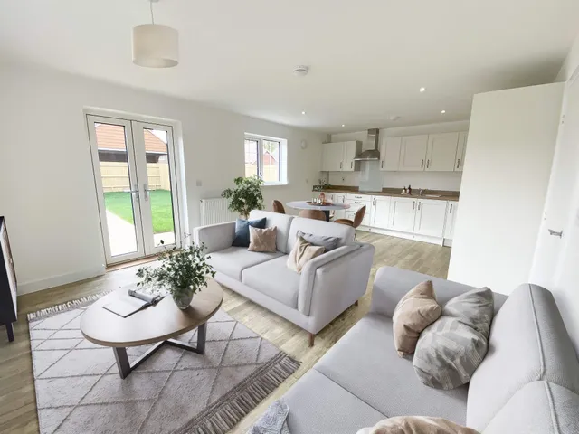 Lovelace Drive, East Horsley, KT24