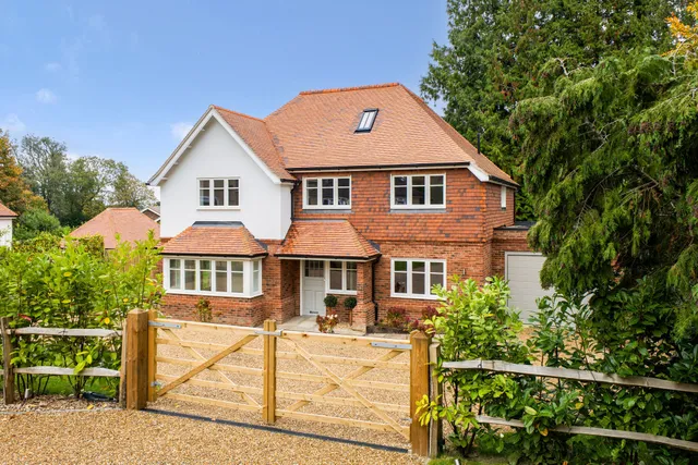 Marbury The Avenue, Tadworth, KT20