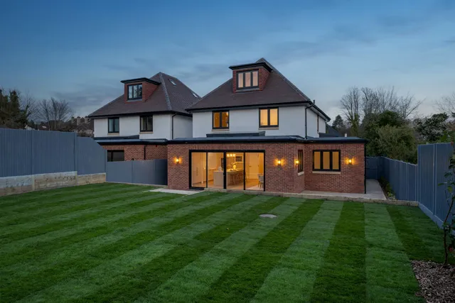 Loveall House, The Lawns, Banstead, SM7