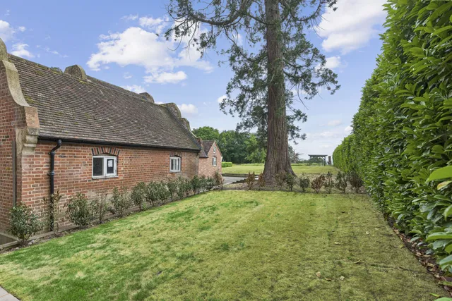 Brookshill, HARROW, HA3