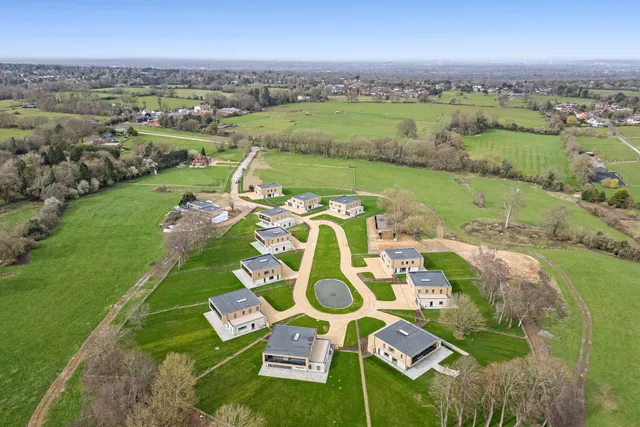 Courtlands Park, Park Road, Banstead, SM7