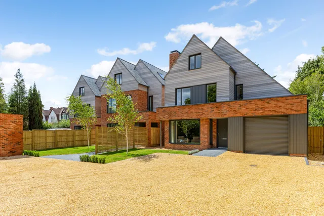 London Road, Liphook, GU30