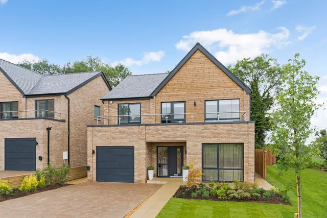 The Oaks, Stonehouse, GL10
