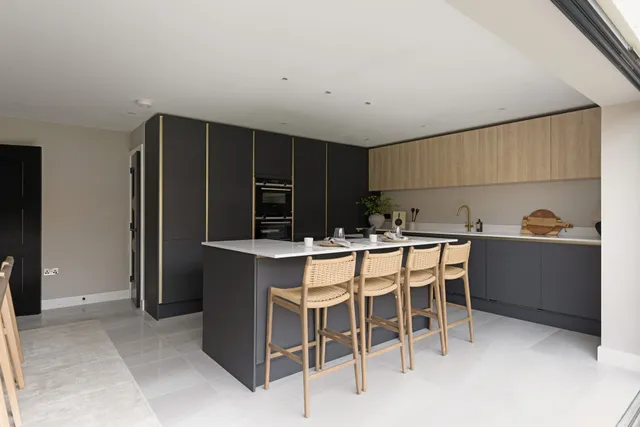 The Furlongs, Tadworth, KT20