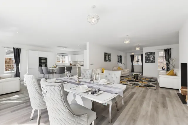 Greenacres Park, Storrington, RH20