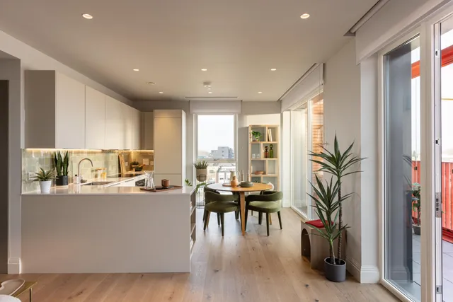Artisi, King Street, London, W6