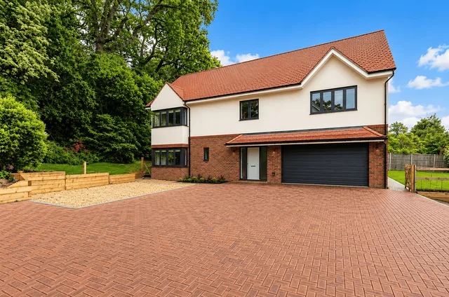 Coppice Hanger, Pulborough, RH20