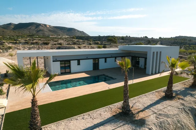 Casas in La Romana in Pinoso, Alicante