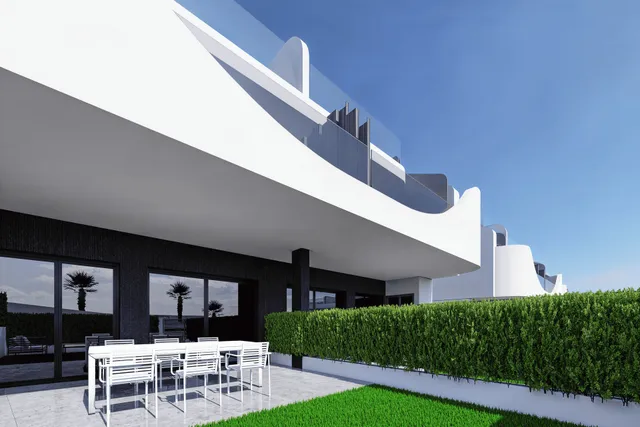 PRAXA Real Estate in San Miguel de Salinas, Alicante