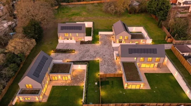 Toms Lane, Kings Langley, Hertfordshire