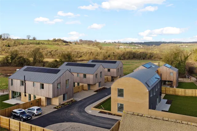 1-5, The Barn Garden, Great Elm, Frome