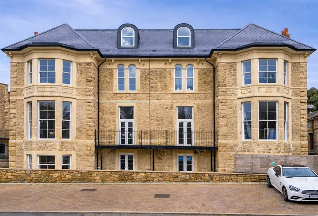 Bay Court, 2-6 Bay Road, Clevedon