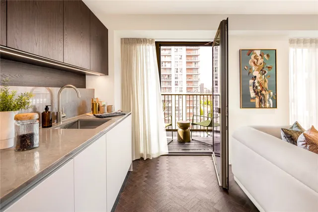 Queens Cross, 2 Eden Place, London - Building 22