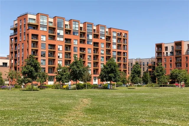 Colindale Gardens, Colindale Avenue, London