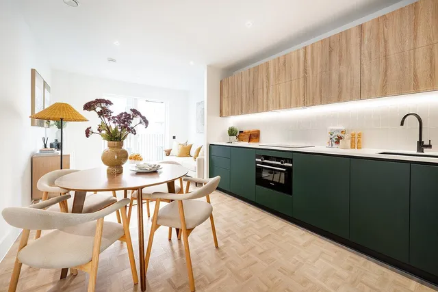One Clapham Junction, Burridge Gardens, Clapham Junction