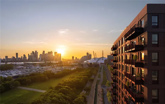 Greenwich Peninsula, Peninsula Gardens, London
