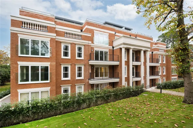 Lincoln Court, Gower Road, Weybridge