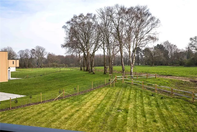 Courtlands Park, Banstead, Surrey