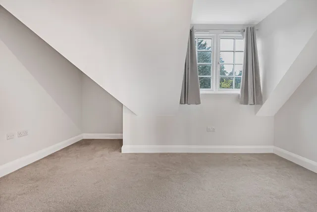 1036, Oxford Road, Tilehurst, Reading