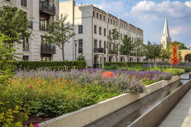 Chelsea Barracks, Belgravia, London