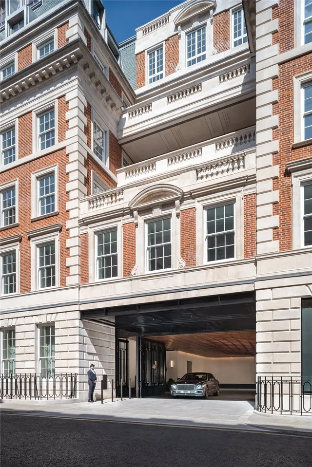 1 Grosvenor Square, Mayfair, London