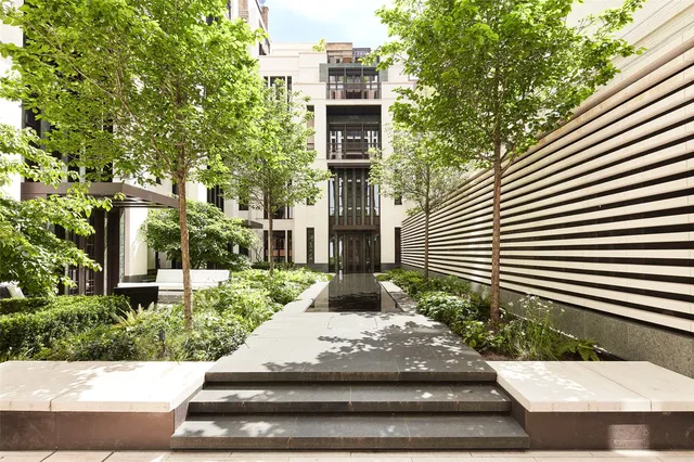 60 Curzon, 60 Curzon Street, Mayfair