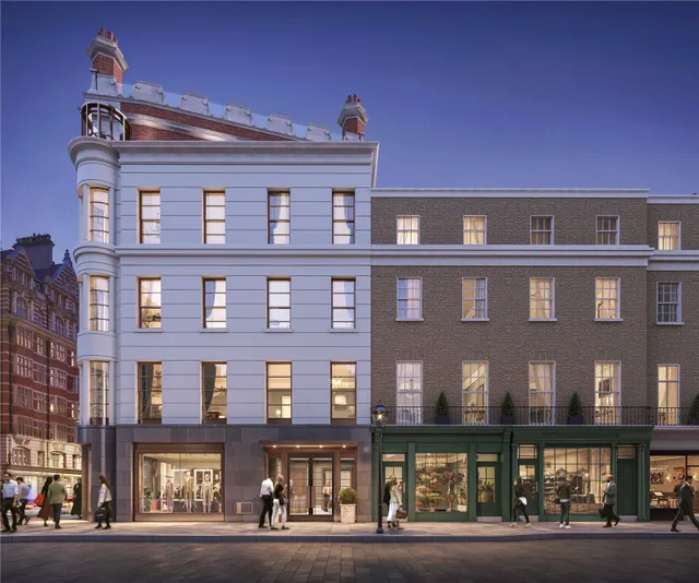 Knightsbridge Gate, Knightsbridge, London