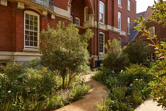 One Palace Green, 1 Palace Green, Kensington