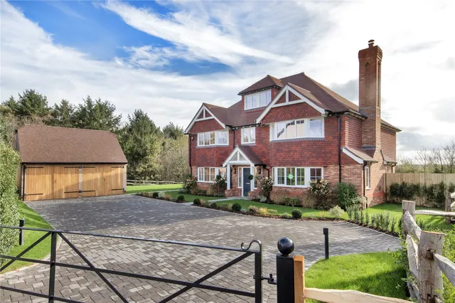 Brook Place, Cranbrook Road, Frittenden