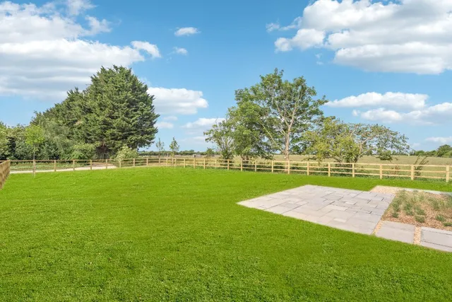 Sturt Farm, Oxford Road, Burford