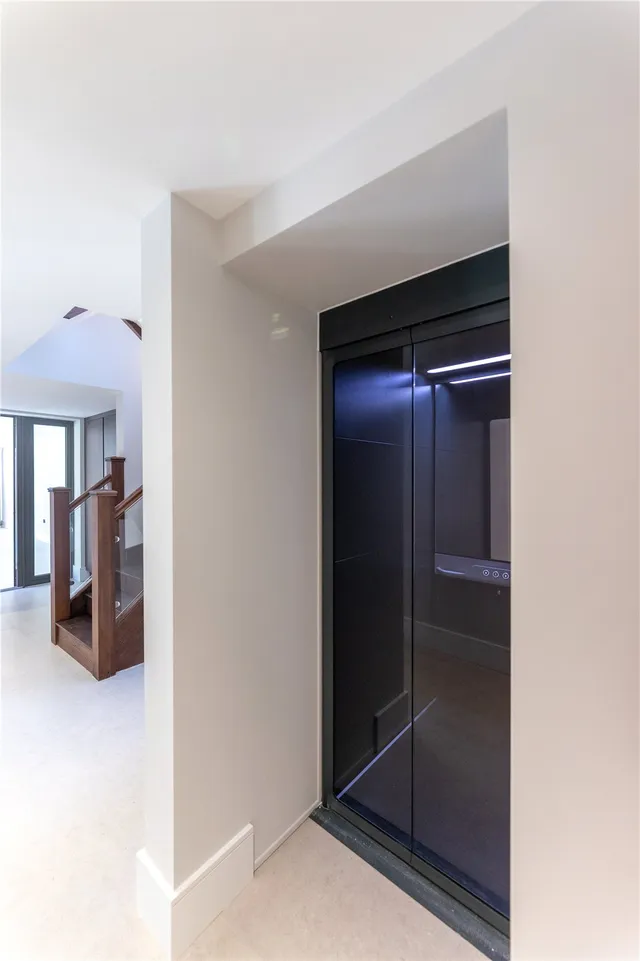 The Crescent, Thame, Oxfordshire