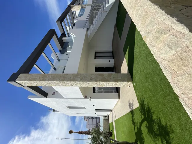 Innova villas in Torrevieja, Alicante