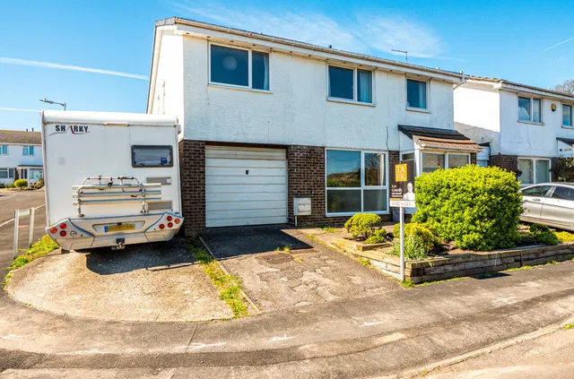 5, Springwood Drive, Bristol