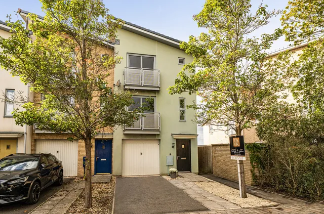 52 Pinewood Drive, Cheltenham GL51 0GH