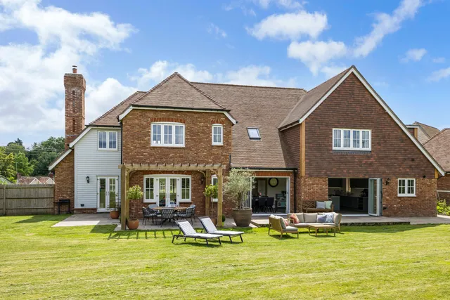 Tibbs Court Lane, Brenchley, TN12
