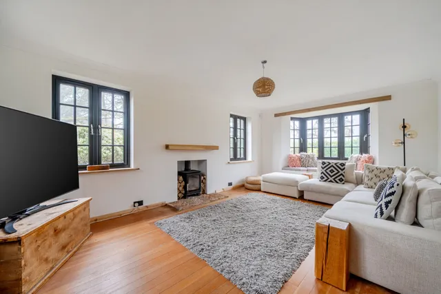 Prestwick Lane, Godalming, GU8