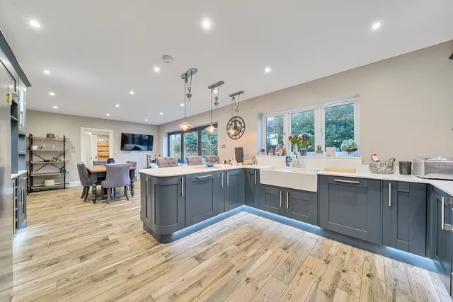 Beech Tree Road, Holmer Green, HP15