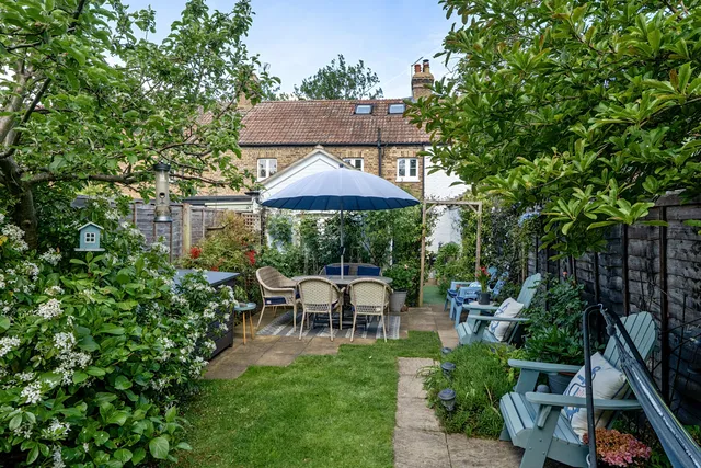 Holyport Street, Maidenhead, SL6