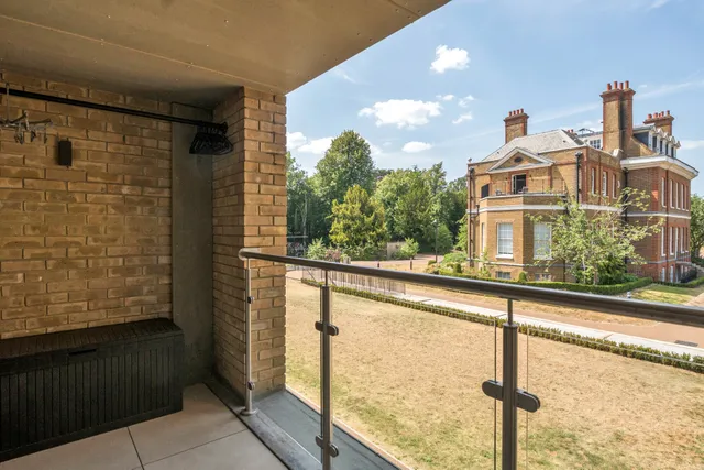 Ashley Road, Epsom, KT18
