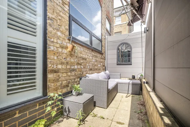 Burston Road, London, SW15