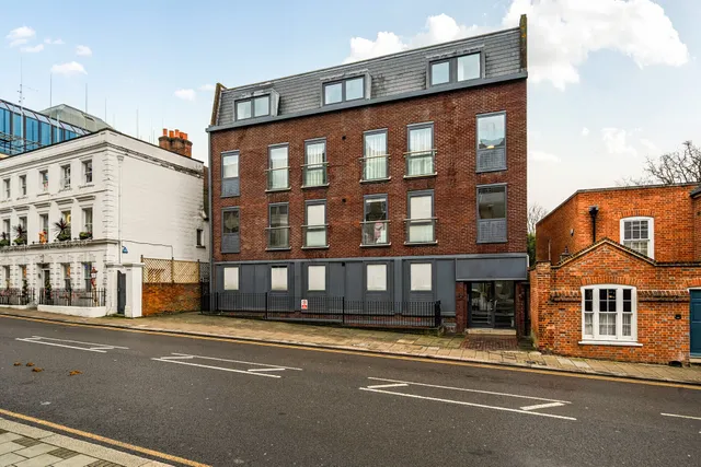 Sheet Street, Windsor, SL4