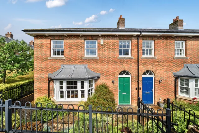 Clarendon Court, Marlborough, SN8