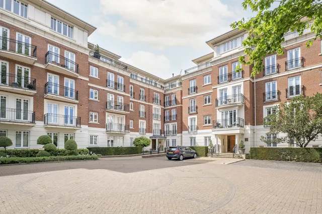 Clevedon Road, TWICKENHAM, TW1