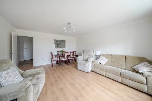 West Hall, Napsbury Pk, St. Albans, AL2
