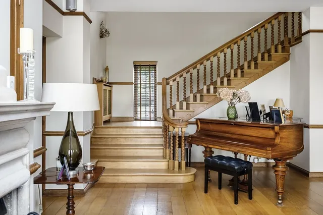 Grouse Road, Horsham, RH13