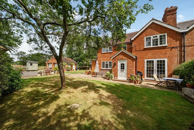 Pondwood Lane, Shottesbrooke, Maidenhead, SL6