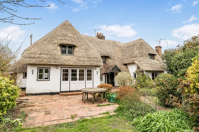 Longstock Road, Goodworth Clatford, SP11